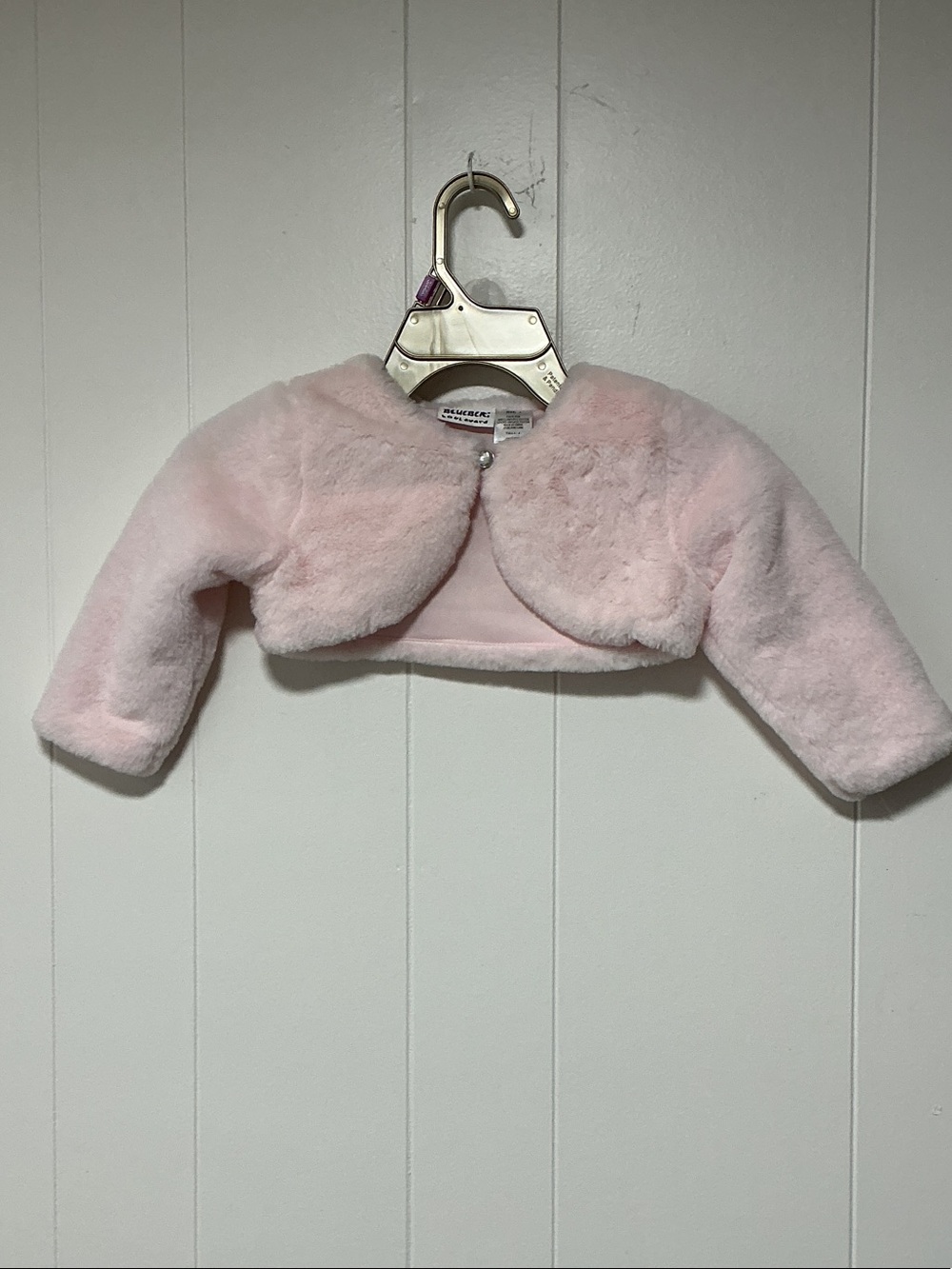 Blueberi Boulevard Light Pink Faux Fur Bolero Shrug